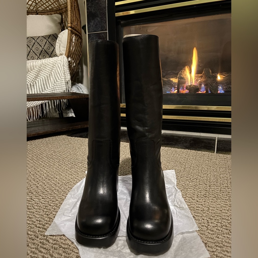 Reflect Jeffrey Campbell Boots NEVER WORN - Picture 3 of 16